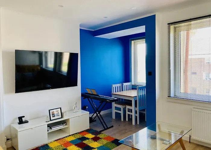 Clean Peaceful Accommodation For 1 Or 2 Guests