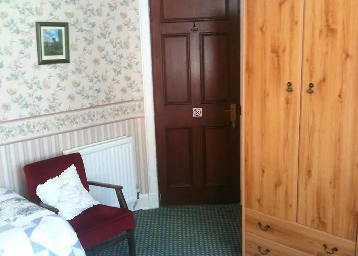 Almond House B&B