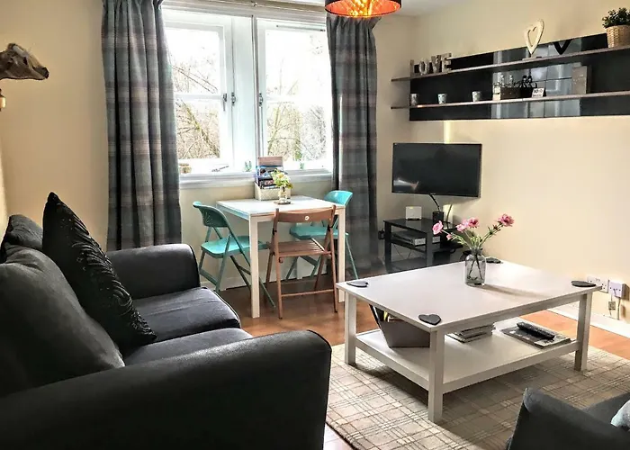 Grassmarket, Castle Wynd Apartment