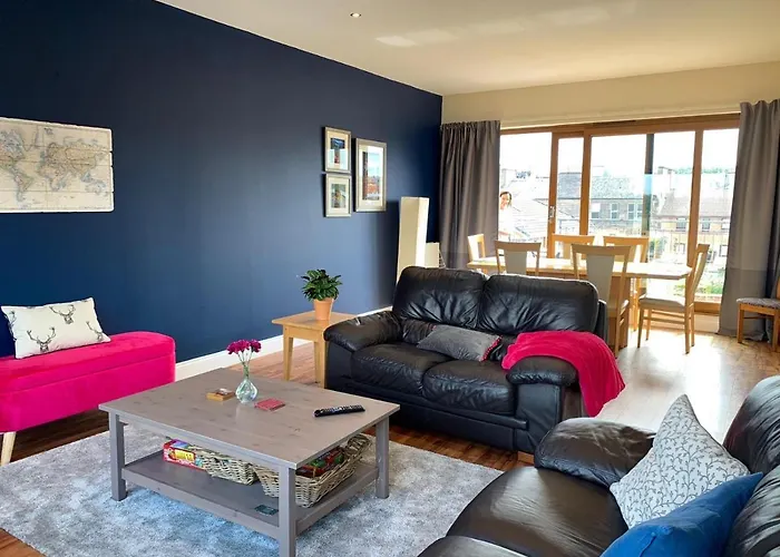 5 Bedroom Central Penthouse Apartment