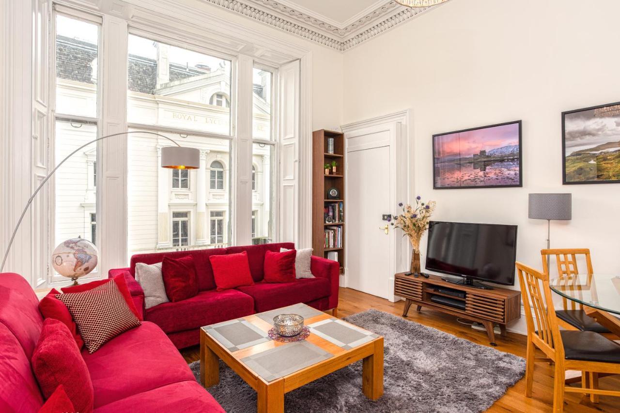 Cozy 2 Bedroom At Heart Of The *
