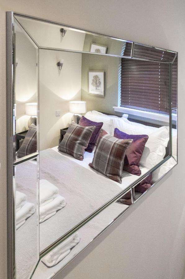The Rock View Old Town 2-bedroom Terrace Lift Parking
