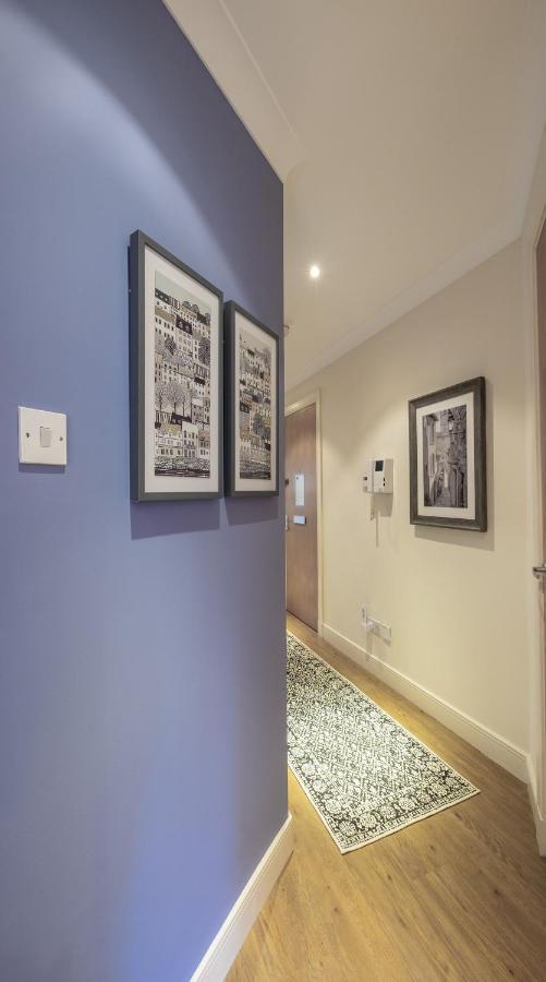 The Rock View Old Town 2-bedroom Terrace Lift Parking *