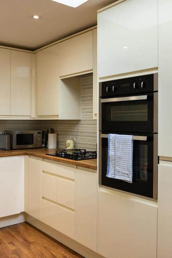 Holiday home Luxury Morningside With Patio Edinburgh