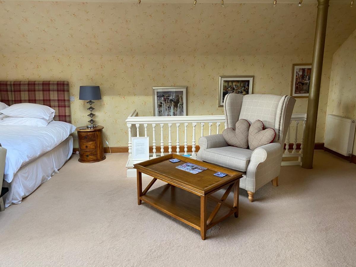 Bed & Breakfast Claremont House