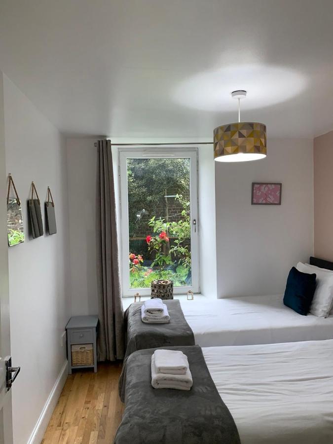 Apartment Charming 5-bed In *