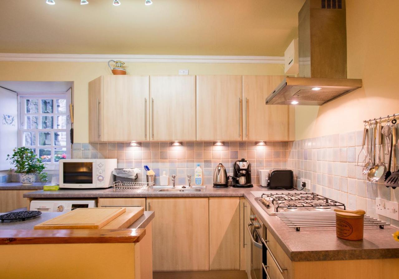 Apartment Candlemaker Old Town 500m From Castle *