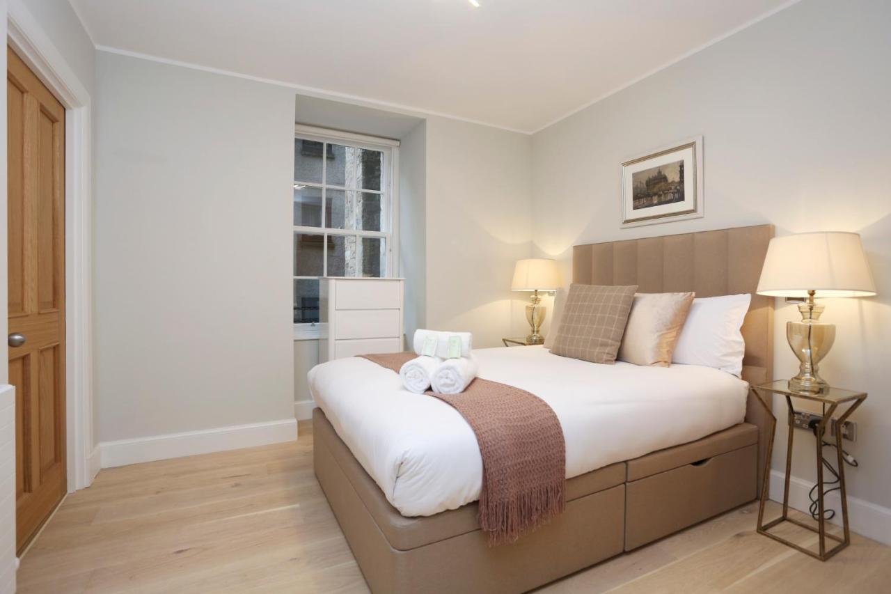 Apartment Joivy Modern And Airy Flat On The Historic Royal Mile