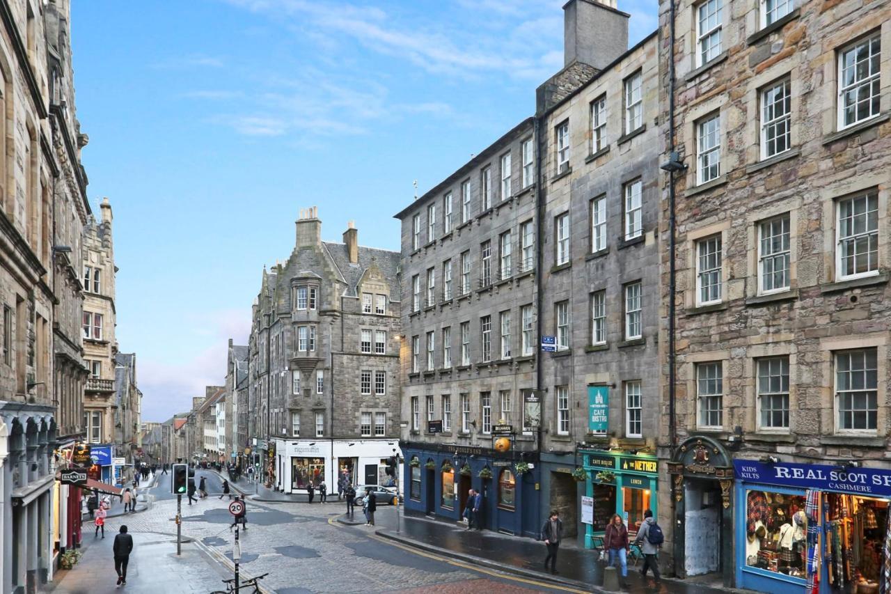 Apartment Joivy Modern And Airy Flat On The Historic Royal Mile Edinburgh