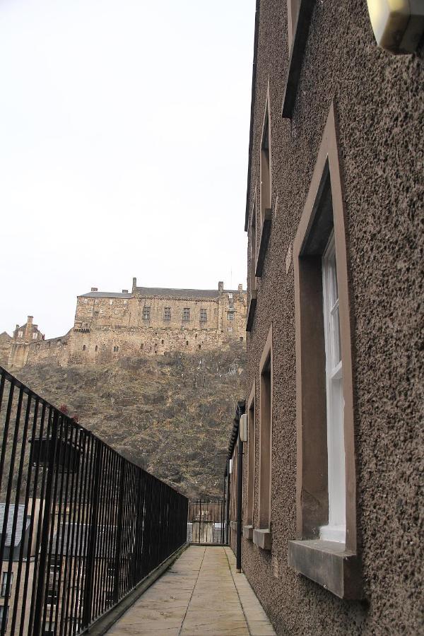Cosy Castle *