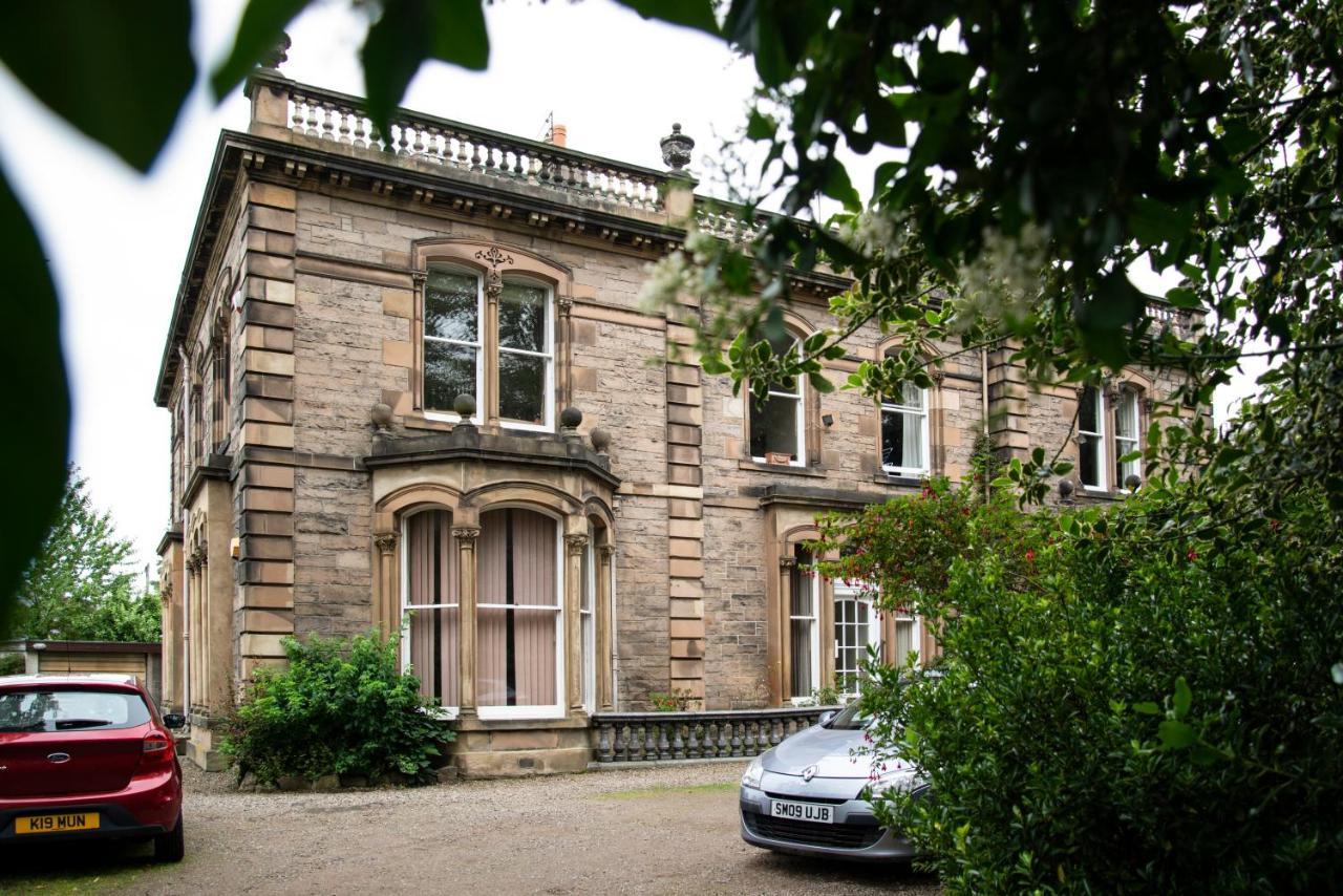 Georgian House 4*
