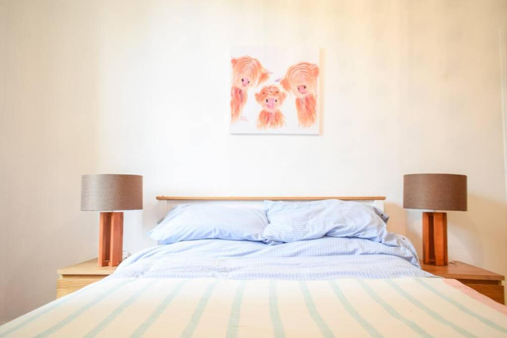 Lovely Sunny 2 Bed Coast Appartement