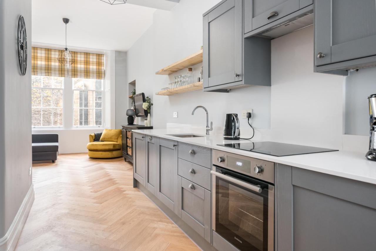 Luxury Royal Mile Retreat Edinburgh