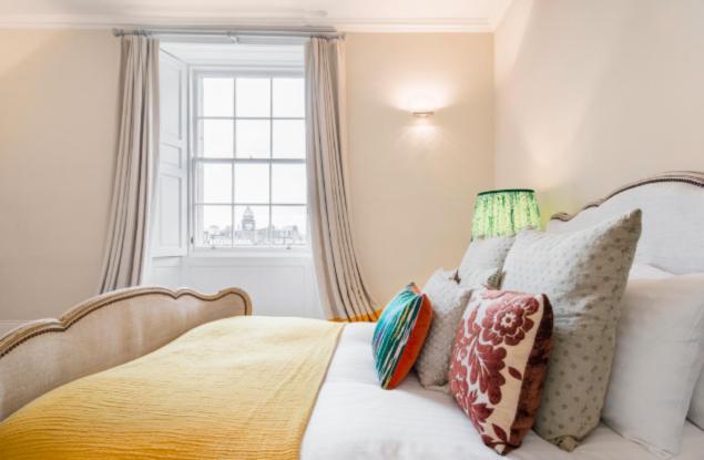 Appartement North Castle Street Luxury 3 Bedroom/3 Bathroom *