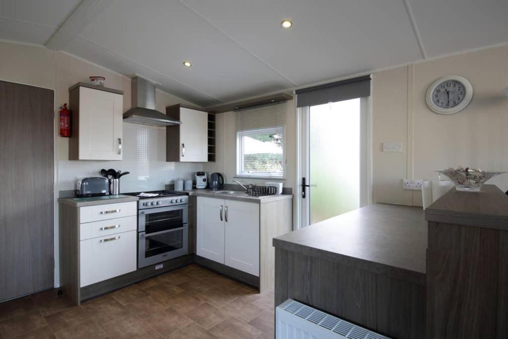- Seton Sands-cameo Caravan-pet Friendly