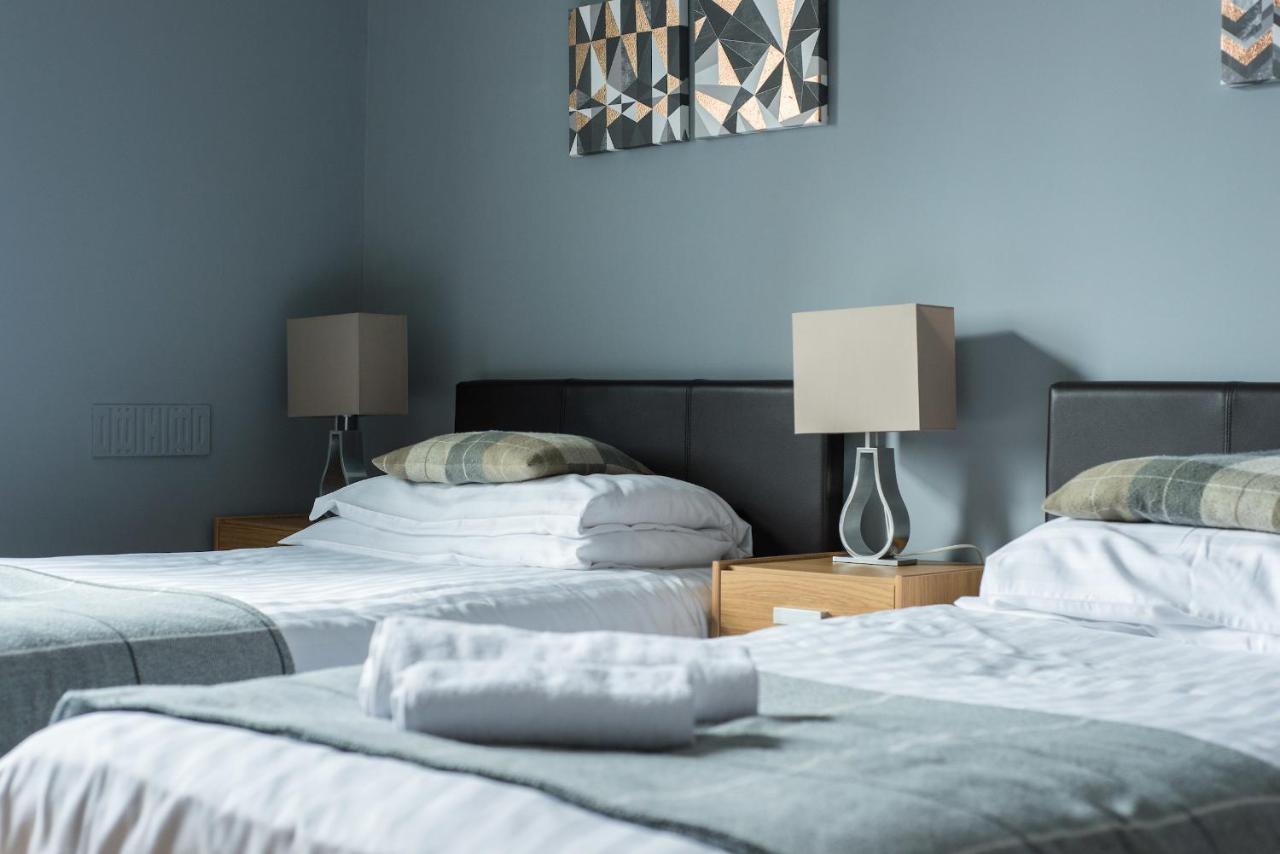 Castle Apt, Modern, Apartment EDI