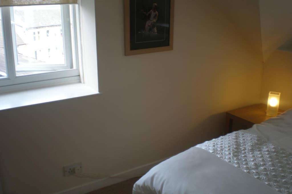 2 Bedroom With Park View Edinburgh