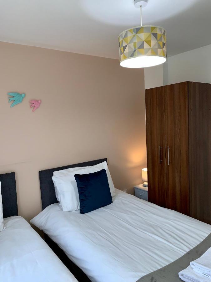 Charming 5-bed In * EDI
