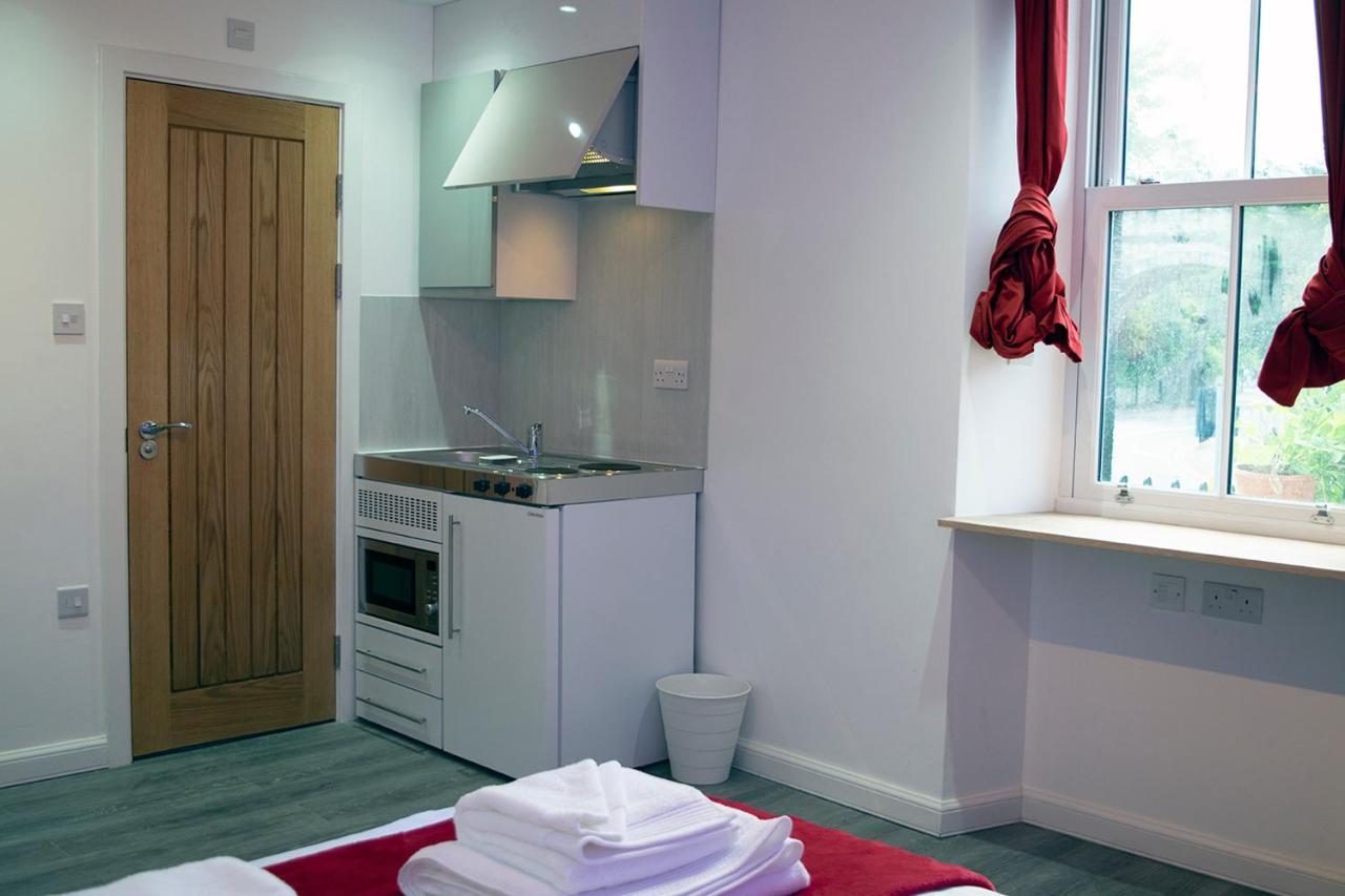 Aparthotel Crosskeys 双金匙公寓 EDI