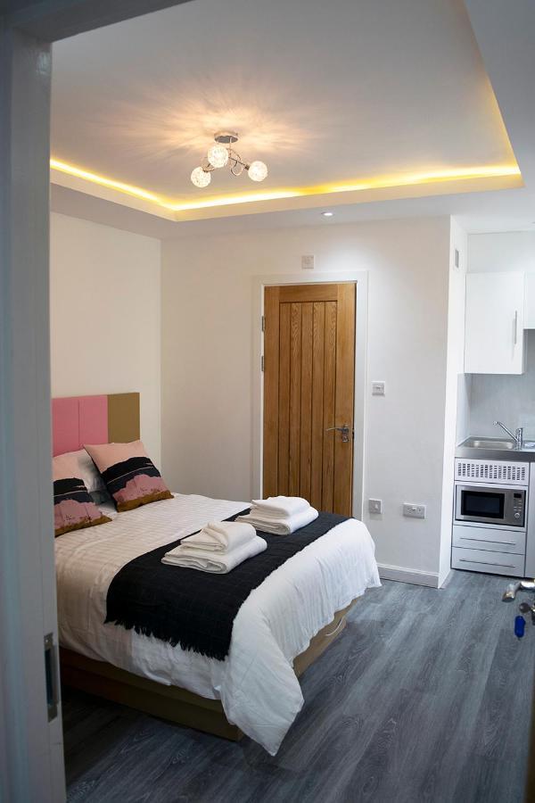 Aparthotel Crosskeys 双金匙公寓 *