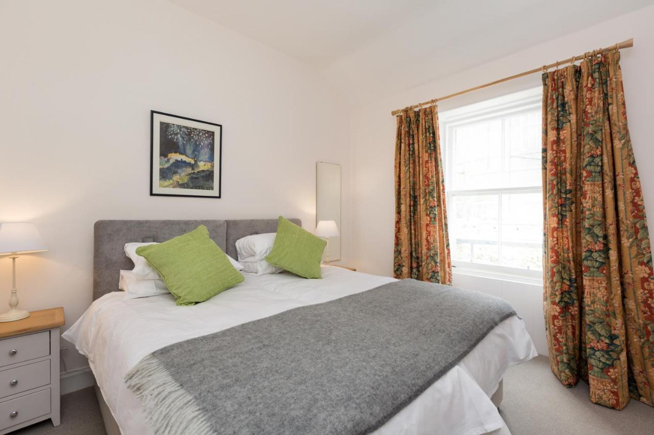 Gloucester Lane - Central Mews Holiday home