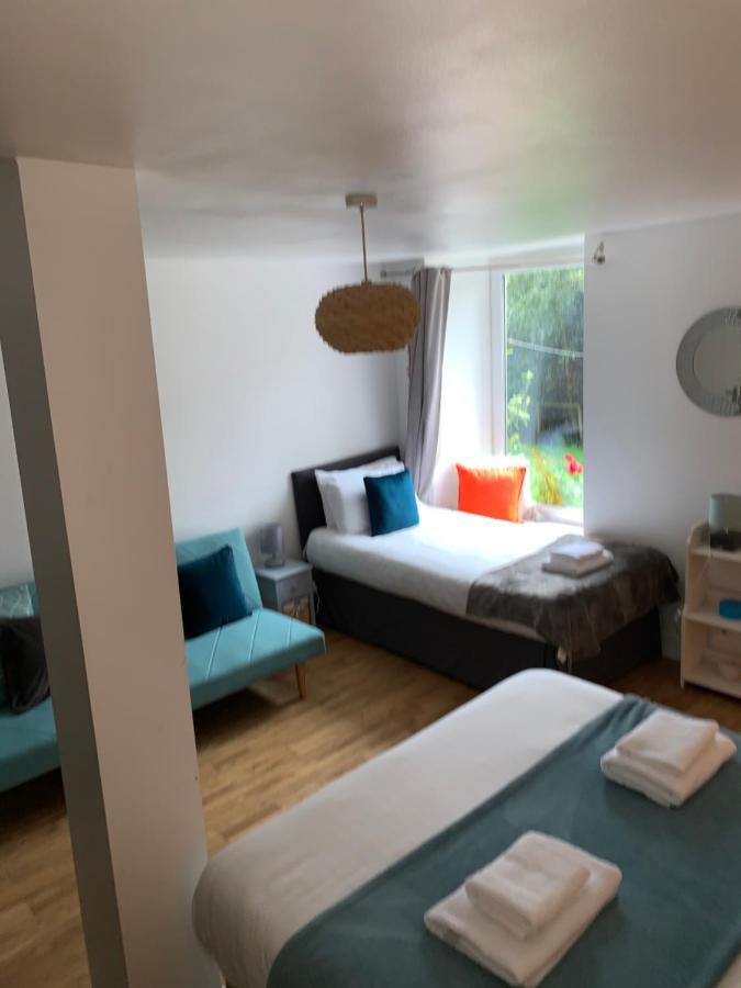 Charming 5-bed In Apartment *