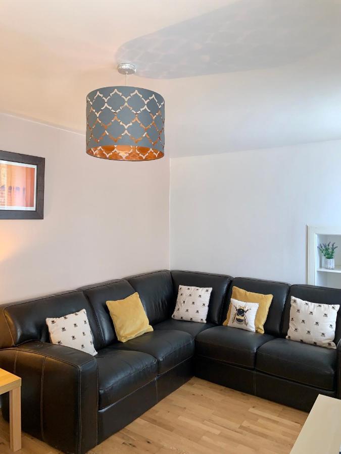 Charming 5-bed In Apartment EDI