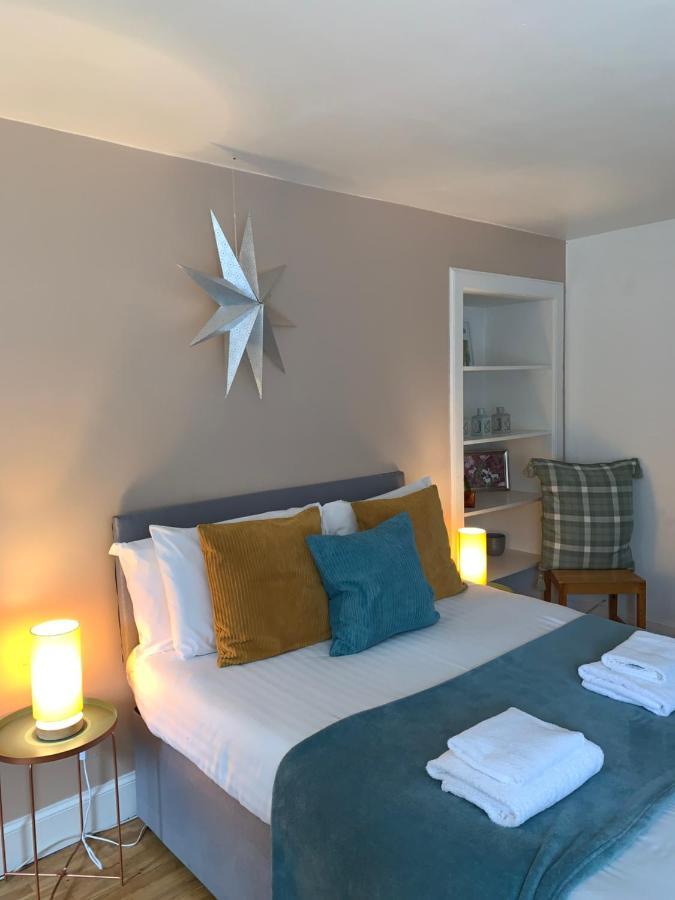 Apartment Charming 5-bed In *