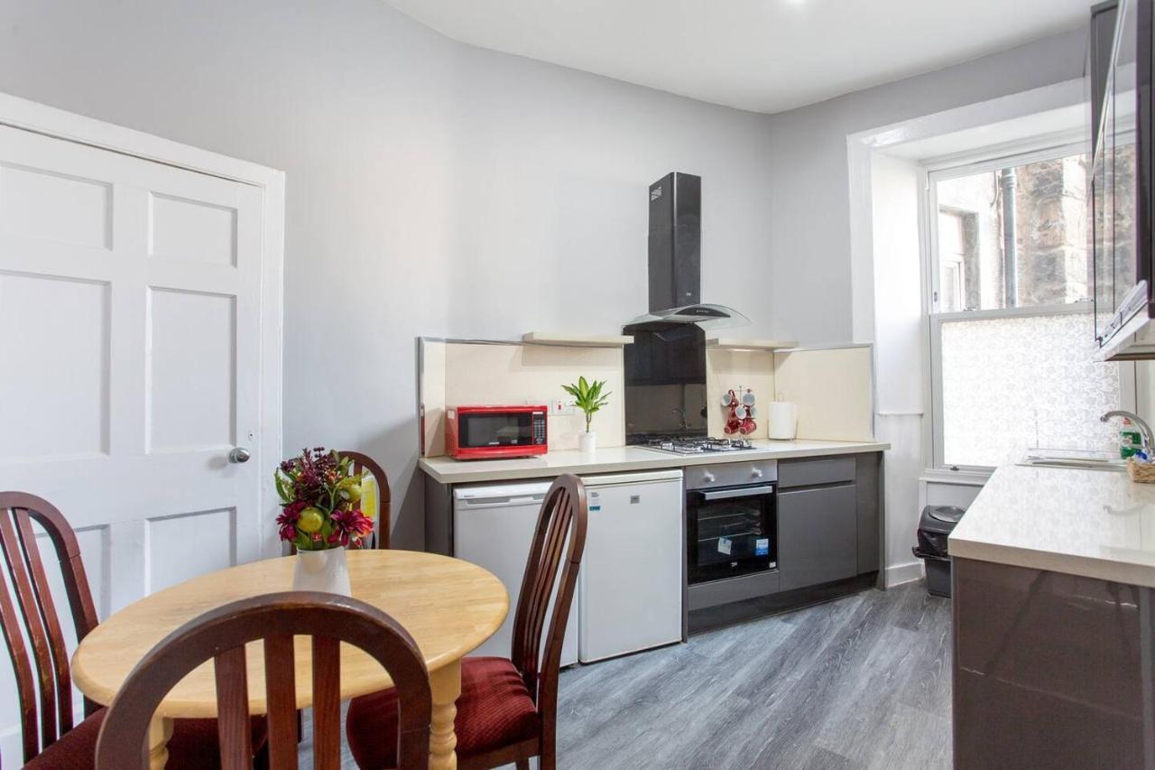 Apartment Stunning 2-bed In