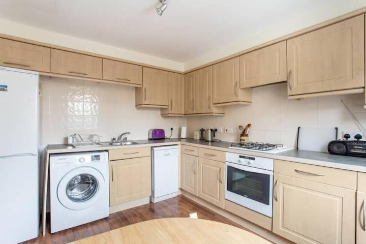 Appartement Dicksonfield - Modern 2 Bed, 2 Bath Close To Centre Édimbourg
