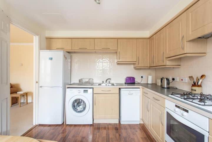 Dicksonfield - Modern 2 Bed, 2 Bath Close To Centre Appartement Édimbourg