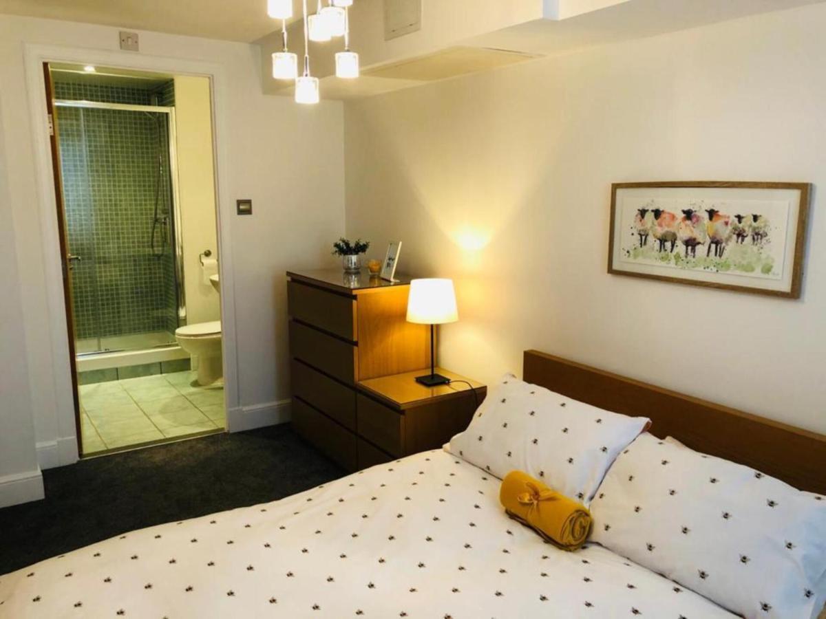 Appartement Remarkable 2 Bed In *