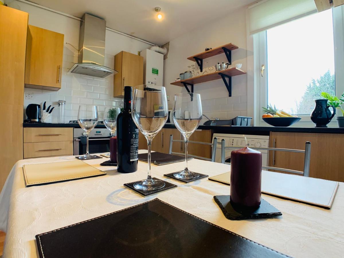 Maria- Bright And Modern Center . Apartment *