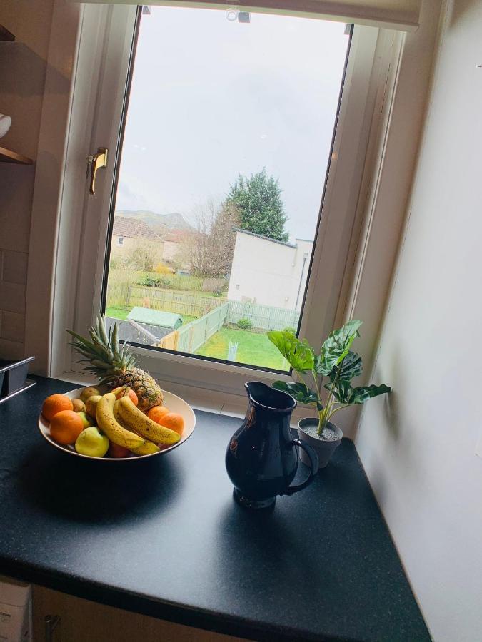 Maria- Bright And Modern Center . Apartment Edinburgh