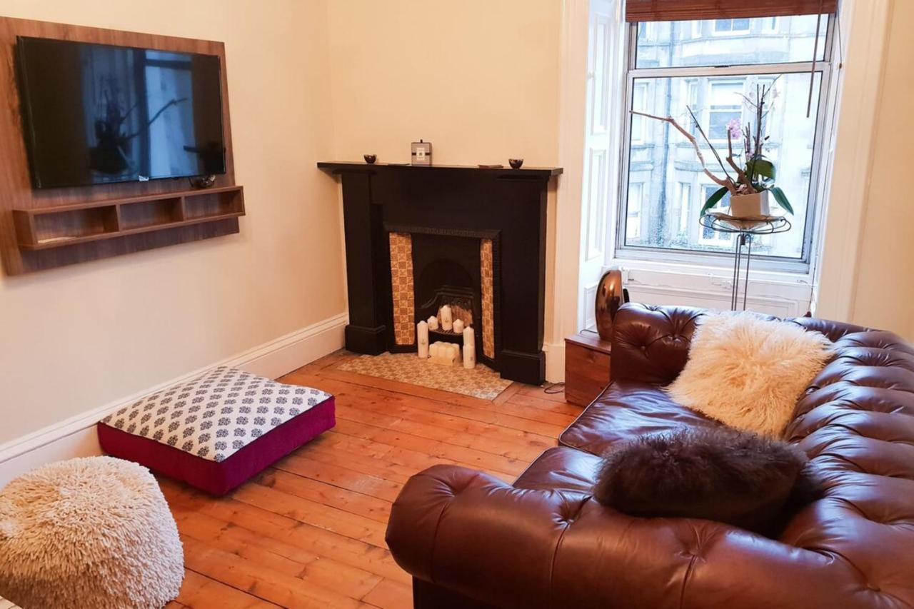 Bright 1 Bedroom Near Centre *