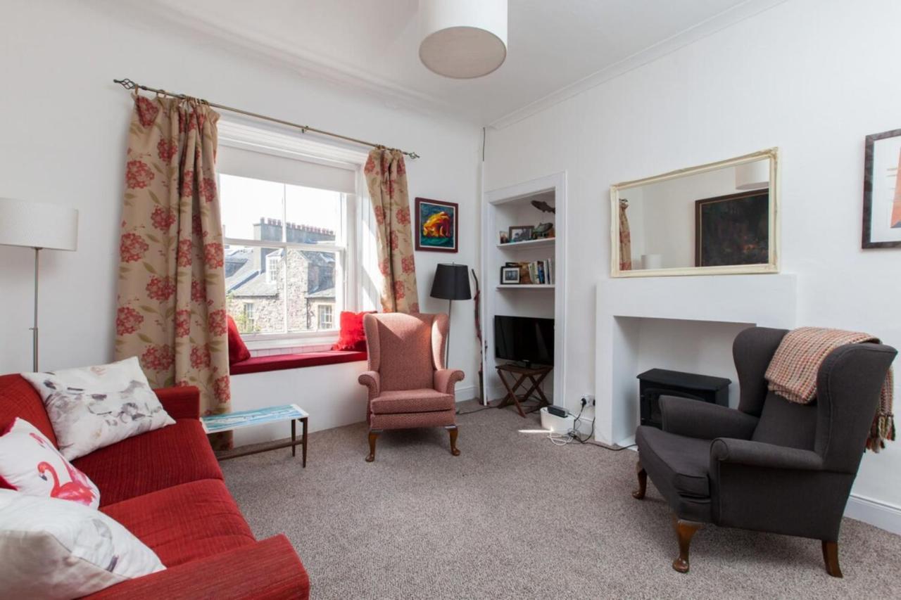 Charming City Centre Flat In EDI