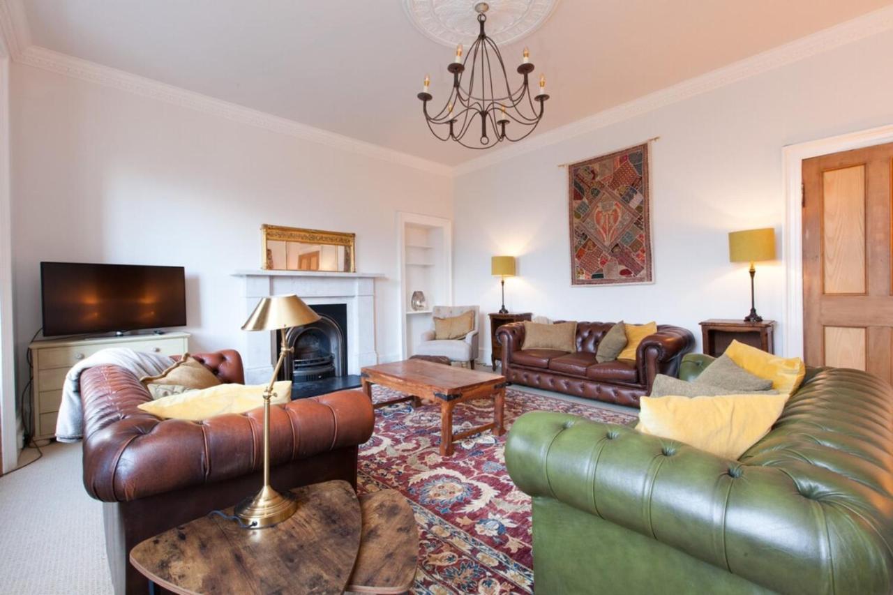 Apartment Traditional Luxury Sleeps 10 *