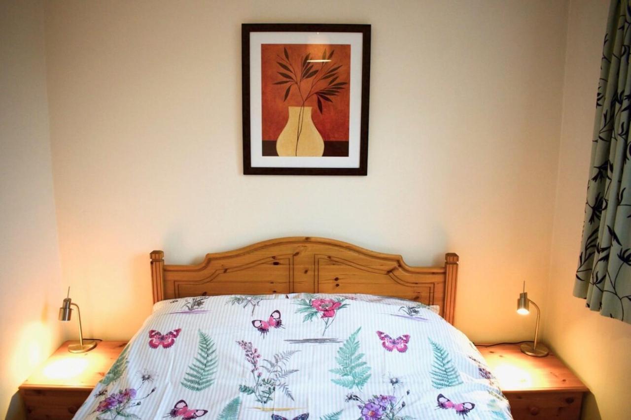 Welcoming And Homely 2 Bed In Location Apartment Edinburgh