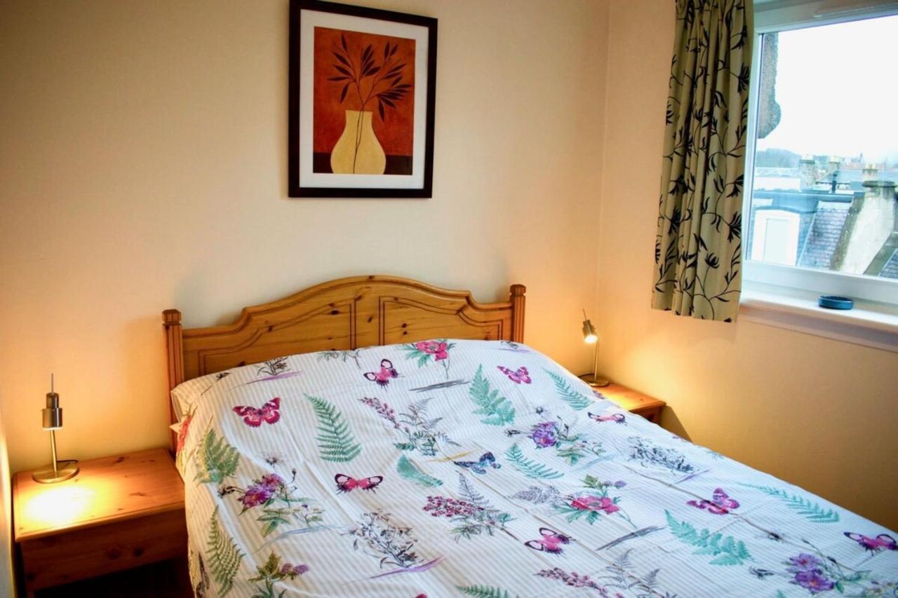 Apartment Welcoming And Homely 2 Bed In Location Edinburgh