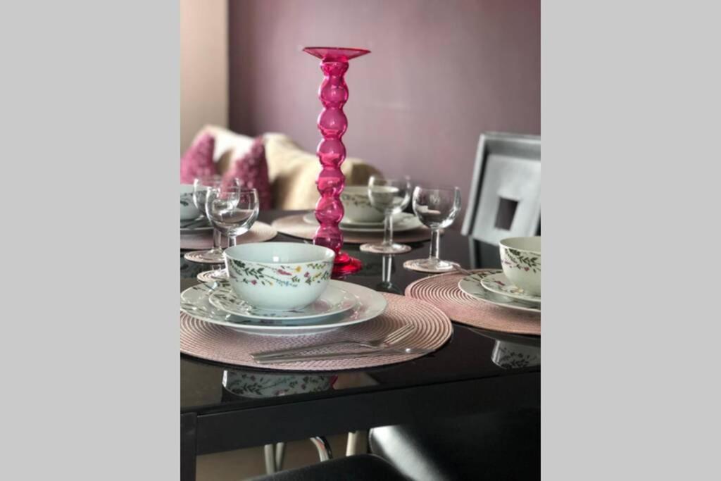 Beautiful Self-catering 2 Bed With Free Parking 10 Minutes To Centre * Edinburgh