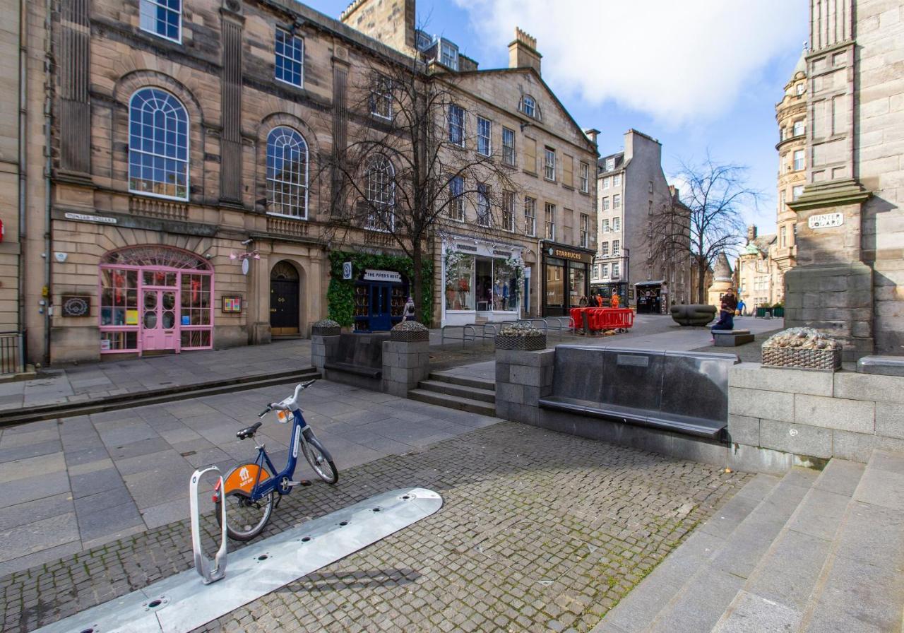 Blair St Scott Old Town Edinburgh