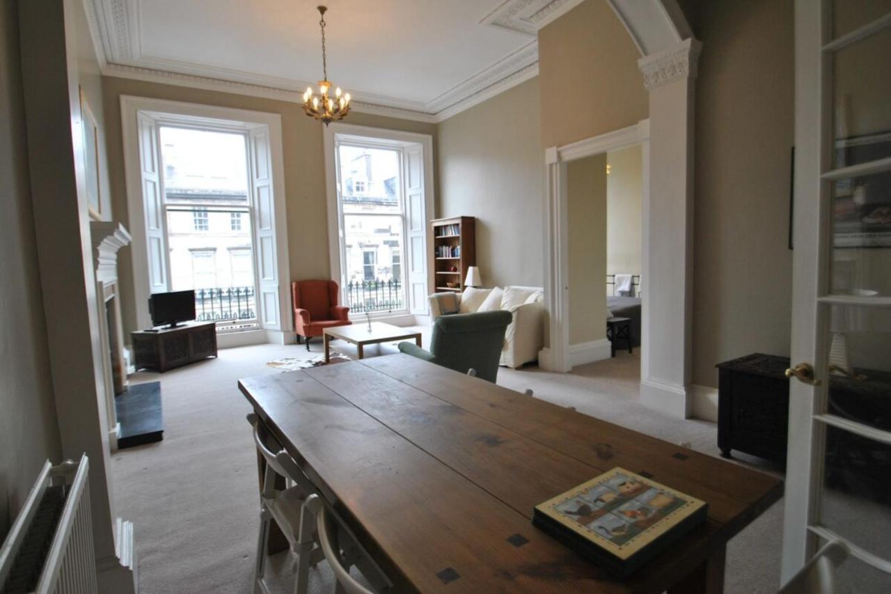 Grand New Town 2 Bedroom In Apartment