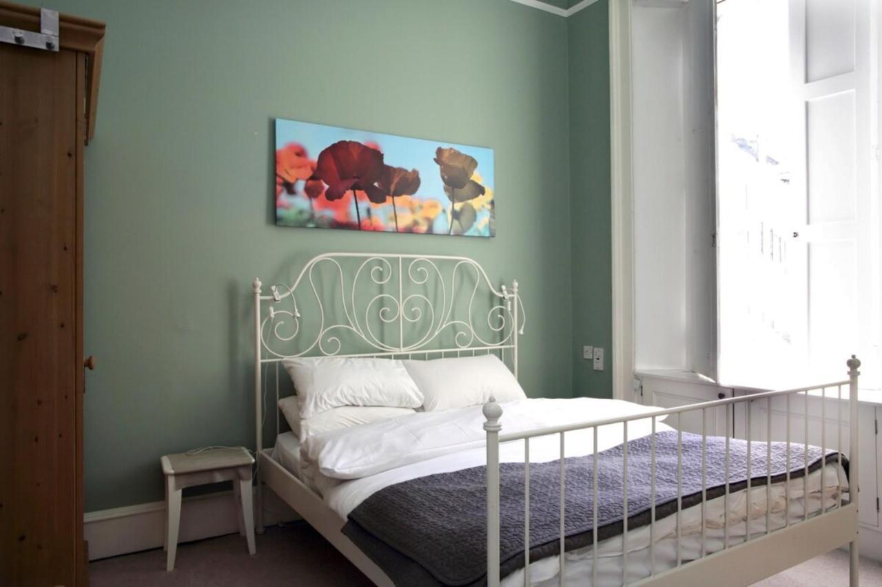 Grand New Town 2 Bedroom In Apartment