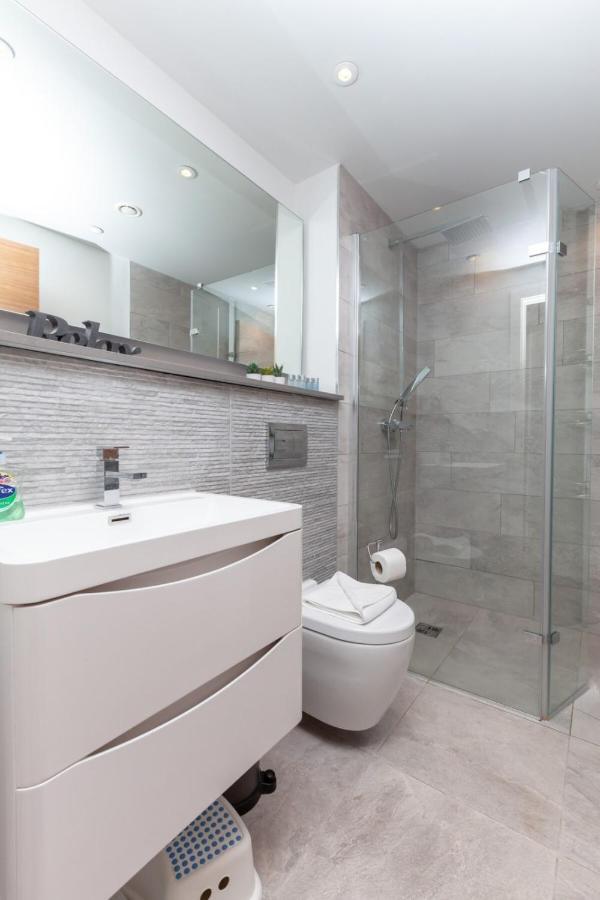 Luxurious - Sleeps 6 Appartement *