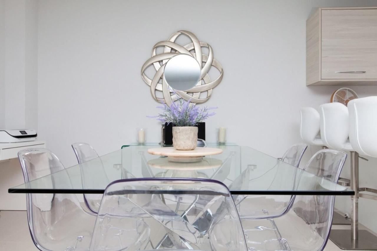 Luxurious - Sleeps 6 EDI