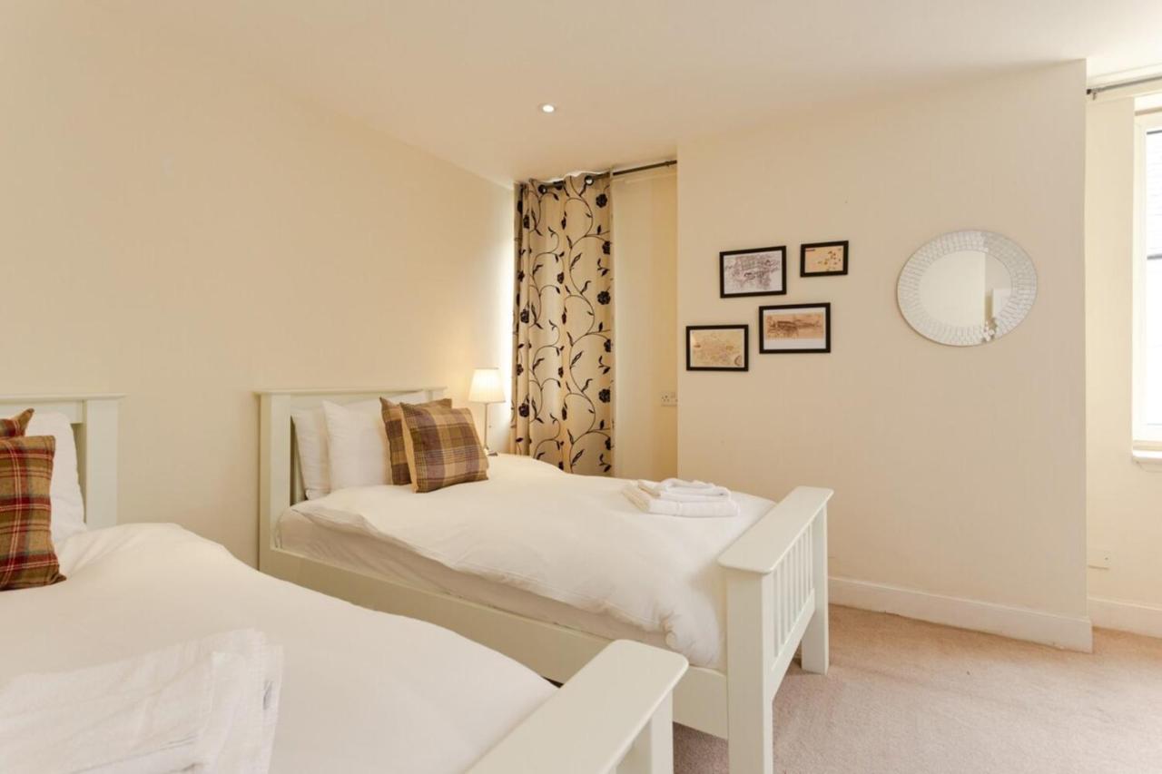 Luxury Morningside With Patio * Edinburgh