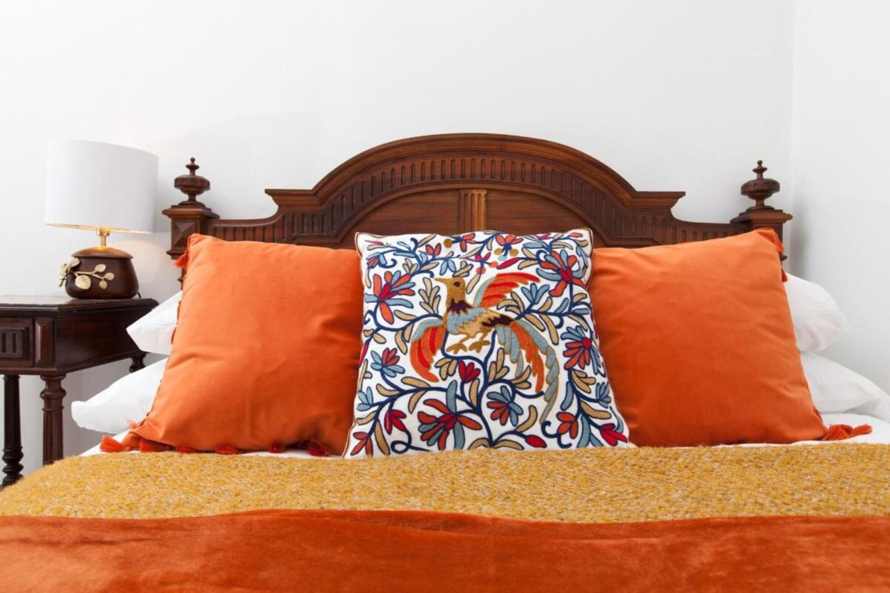 Traditional Luxury Sleeps 10 Edinburgh