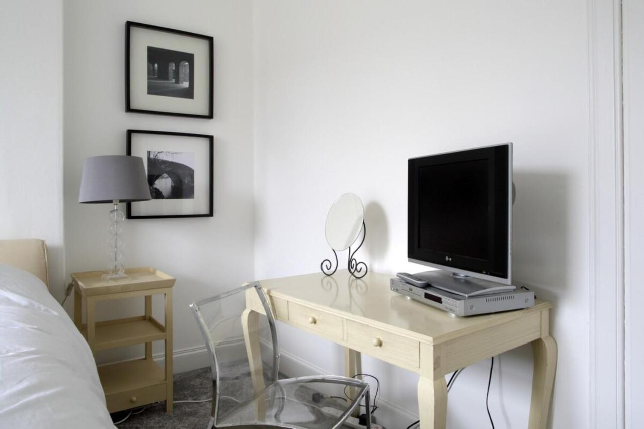 Stylish 2 Bedroom Bruntsfield In * Édimbourg
