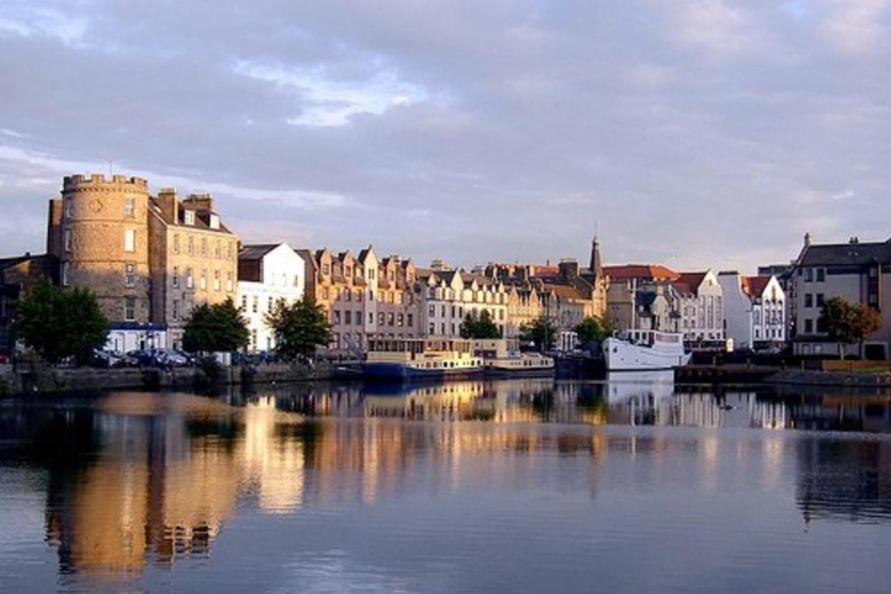 2 Bedroom By Leith's Shore Appartement EDI