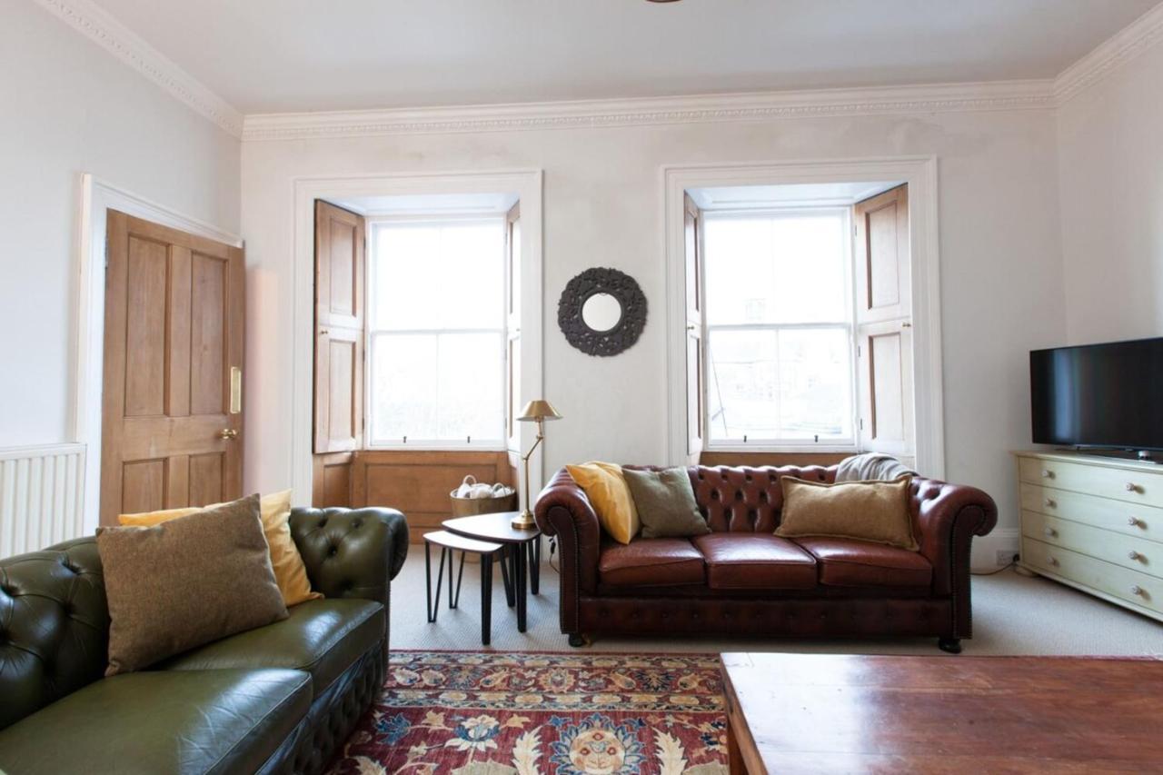 Apartment Traditional Luxury Sleeps 10 Edinburgh